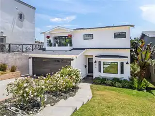 Stunning Home on a Quiet Cul-de-sac