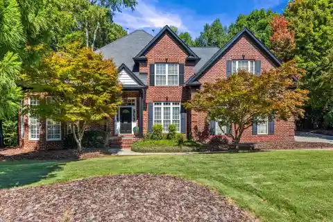 Move-In Ready Stunner in Providence Plantation