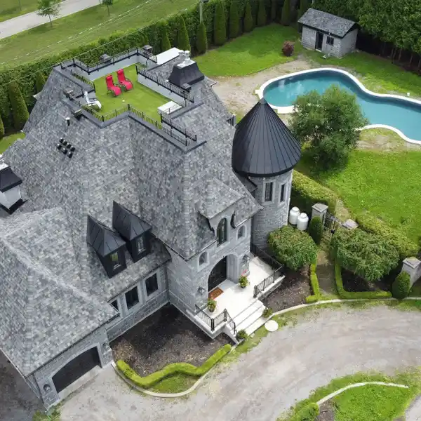 EXCEPTIONAL EUROPEAN-STYLE CHATEAU