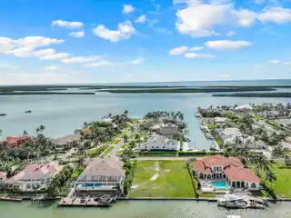 Rare Waterfront Lot
