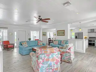 Paradise in Palm Beach Shores