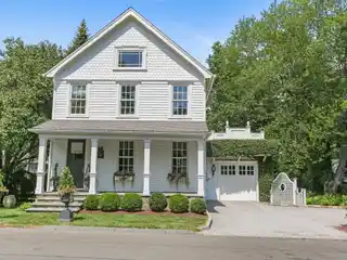 1904 Jewel-Box Home