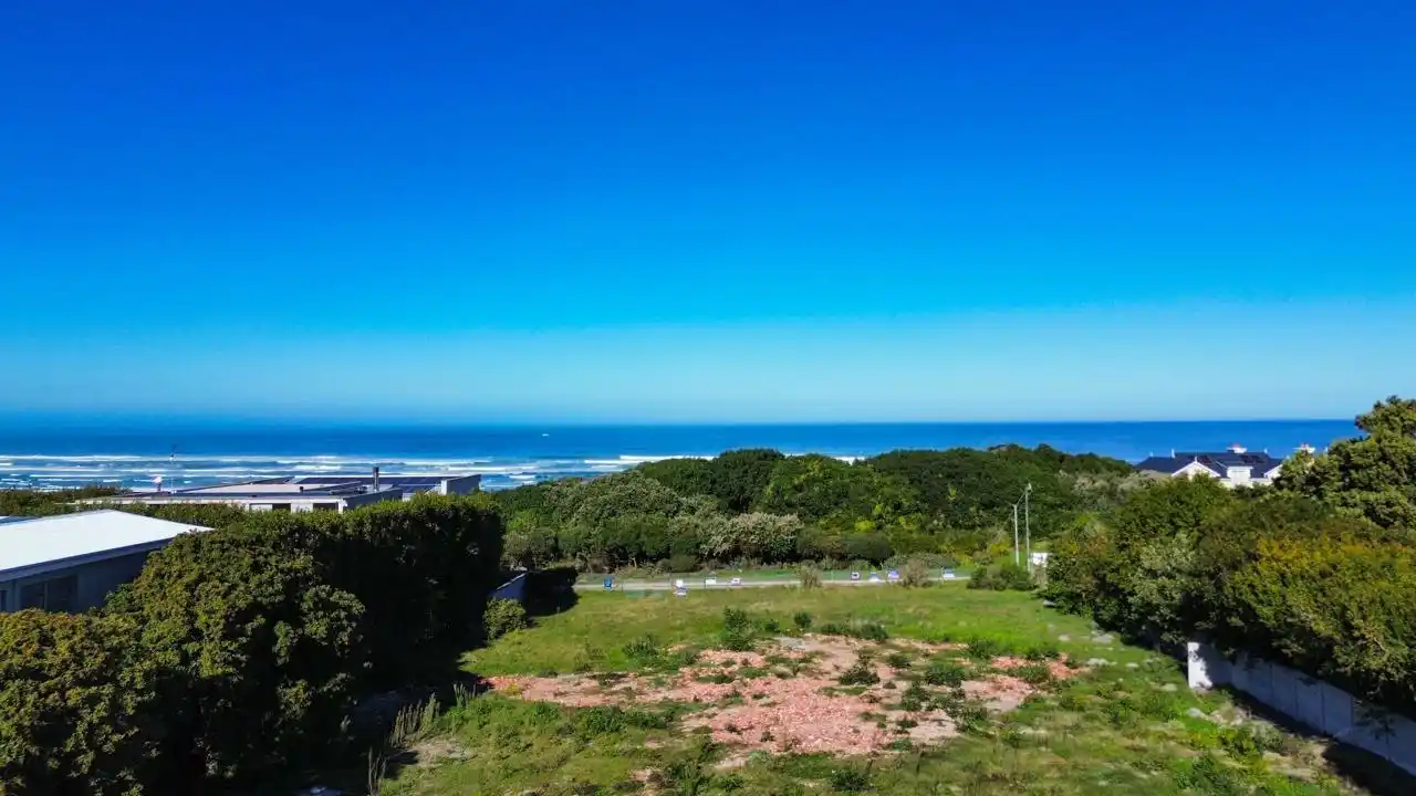 Rare Parcel for a Coastal Retreat