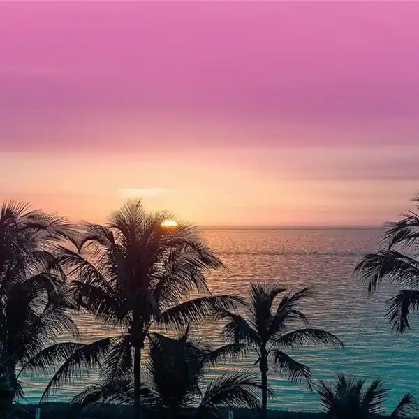 LUXURY GULF-VIEW HOME IN THE DESIRABLE PRINCE CONDOMINIUM