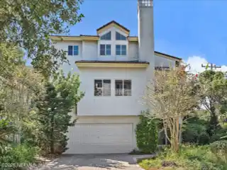 Great Potential in an Amazing Location