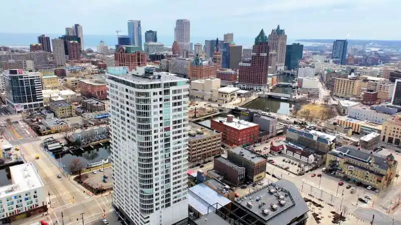 Stunning Luxury Condo at the Moderne