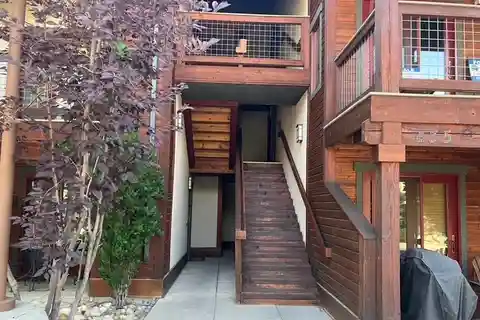Recently Updated Condo in the Pines at Orehouse Plaza