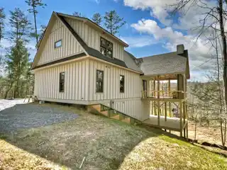 Modern Comfort and Natural Serenity