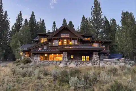 The Overlook Lodge