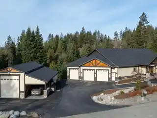 Custom Home on 1.89 Peaceful Acres