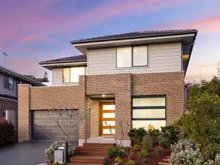 Inviting Home on a Peaceful Cul-De-Sac