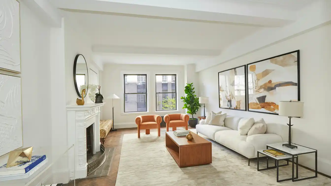Grand-scale Classic Seven-room Home