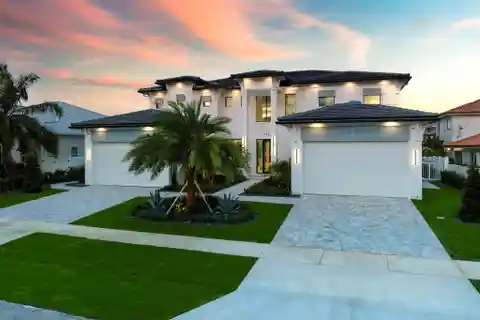 Modern Waterfront Estate in the Village of North Palm Beach