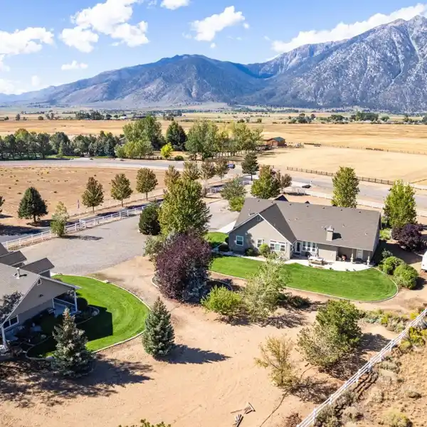 SERENE RETREAT IN THE HEART OF CARSON VALLEY