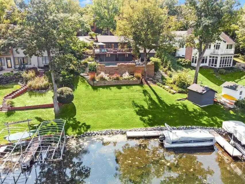 Exquisitely Remodeled Lakefront Ranch