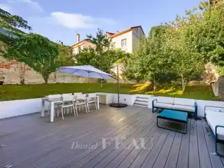 Beautiful Apartment with Terrace and Garden