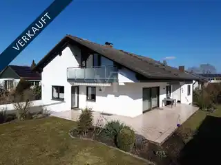 Great Opportunity in Exclusive Location