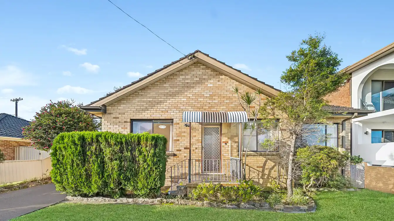 Expansive Single-story with Exciting Possibilities