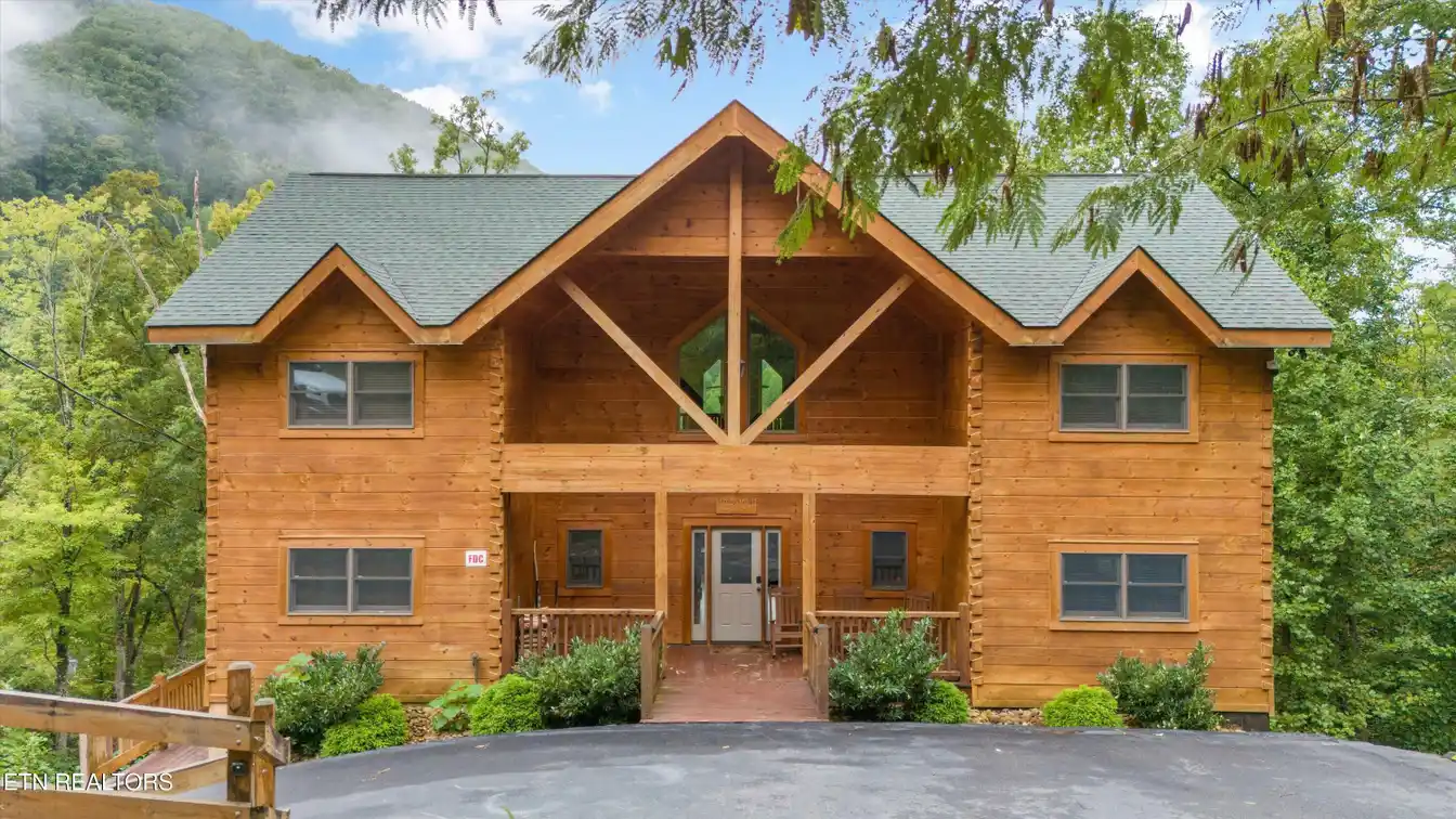 Luxury Cabin in the Smoky Mountains