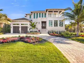 Pinnacle of Coastal Luxury Living