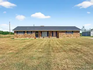 Spacious Tract Ideal for Development or Private Residence