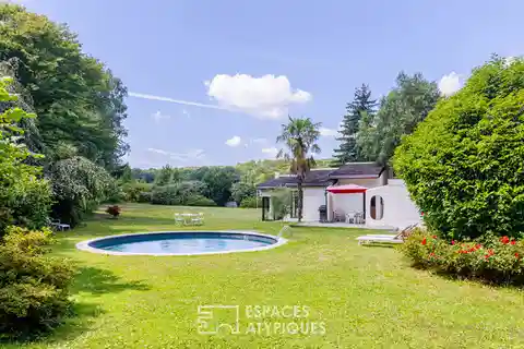 Peaceful and Elegant Architect-Designed House