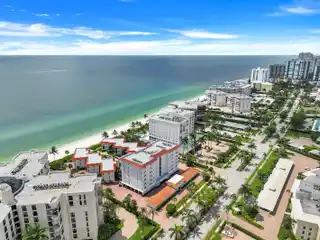 Luxurious Gulf-View Condo