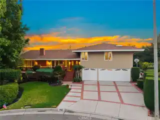 Beautifully Manicured Pool Home