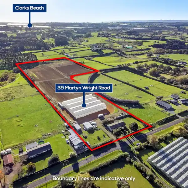 BEAUTIFULLY DESIGNED SOLID BRICK AND TILE HOUSE