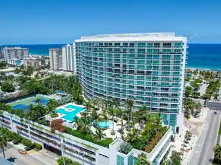Exceptional Residence at the Plaza at Oceanside