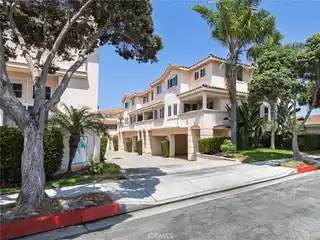 Dreamy Designer Residence in South Torrance