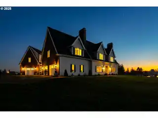 English Manor on a Serene Oasis