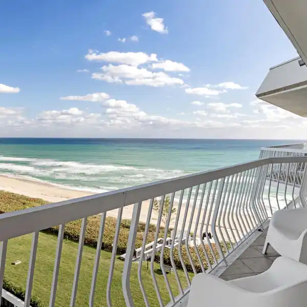 STYLISH RENOVATED APARTMENT WITH OCEAN AND INTRACOASTAL VIEWS