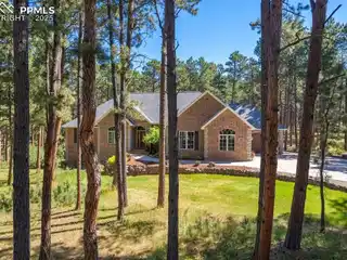 Private Sanctuary in Wissler Ranch