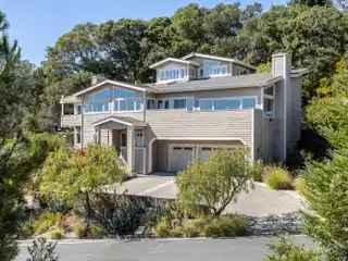 Expansive Retreat with Sweeping Views