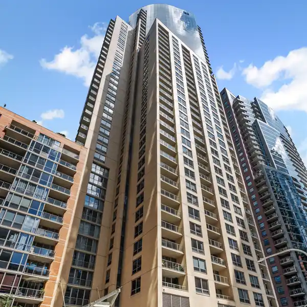 TURNKEY CORNER RESIDENCE AT THE REGATTA