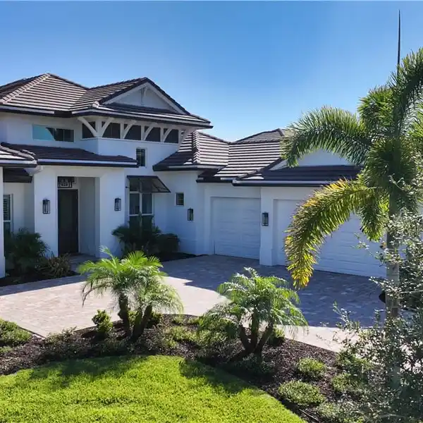 ELEGANT HOME IN RIVER CLUB AT CARLTON