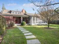 CHARMING RENTAL IN AMAZING LOCATION