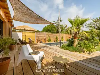 Charming House Steps from the Ocean