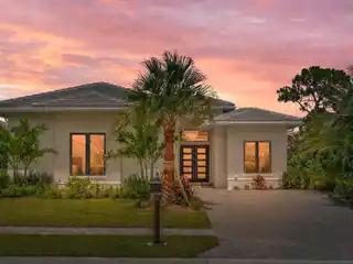 Striking Modern Design with Elevated Architectural Detail