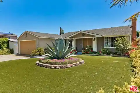 Coastal Views Meet Spacious Westchester Living