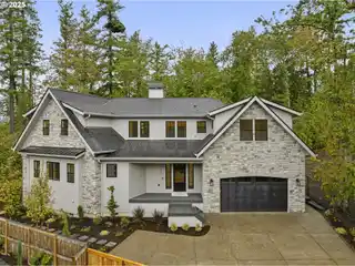 Stunning West Haven Home with Luxurious Finishes