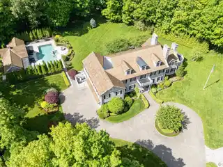 Stonewall Manor