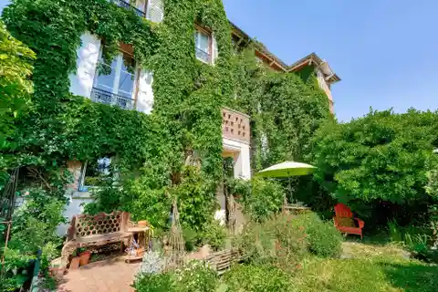 Charming Early 20th-Century Home with Sunny Conservatory