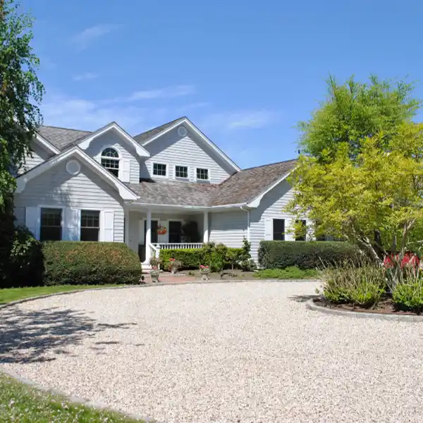 WELL-APPOINTED FOUR BEDROOM RENTAL HOME