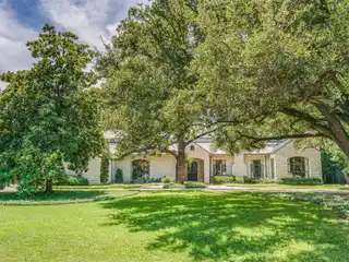 Custom Designed Texas Hill Country Oasis