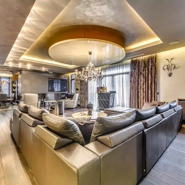 A LUXURY HOUSE FOR SALE IN A PREFERRED LOCATION