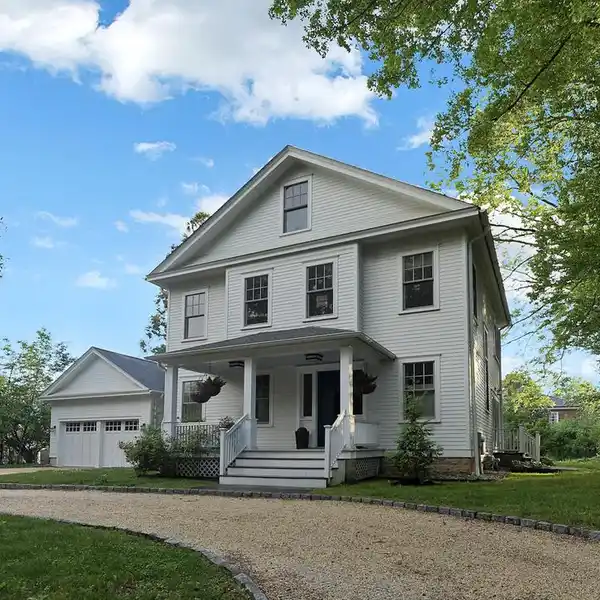 BEAUTIFULLY RENOVATED HOME