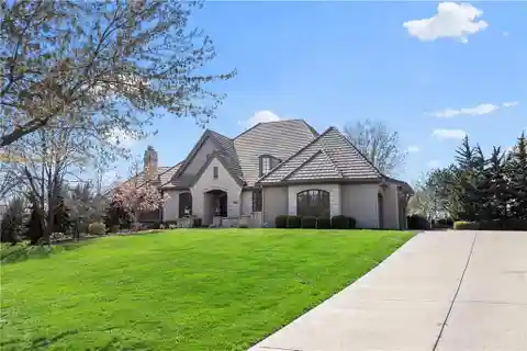 Exquisite Home in Mission Farms