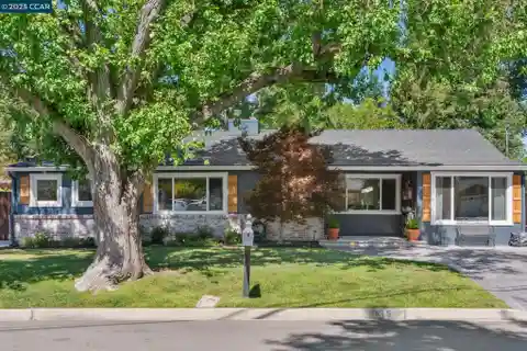 Single-Level Treasure in Cameo Acres Danville